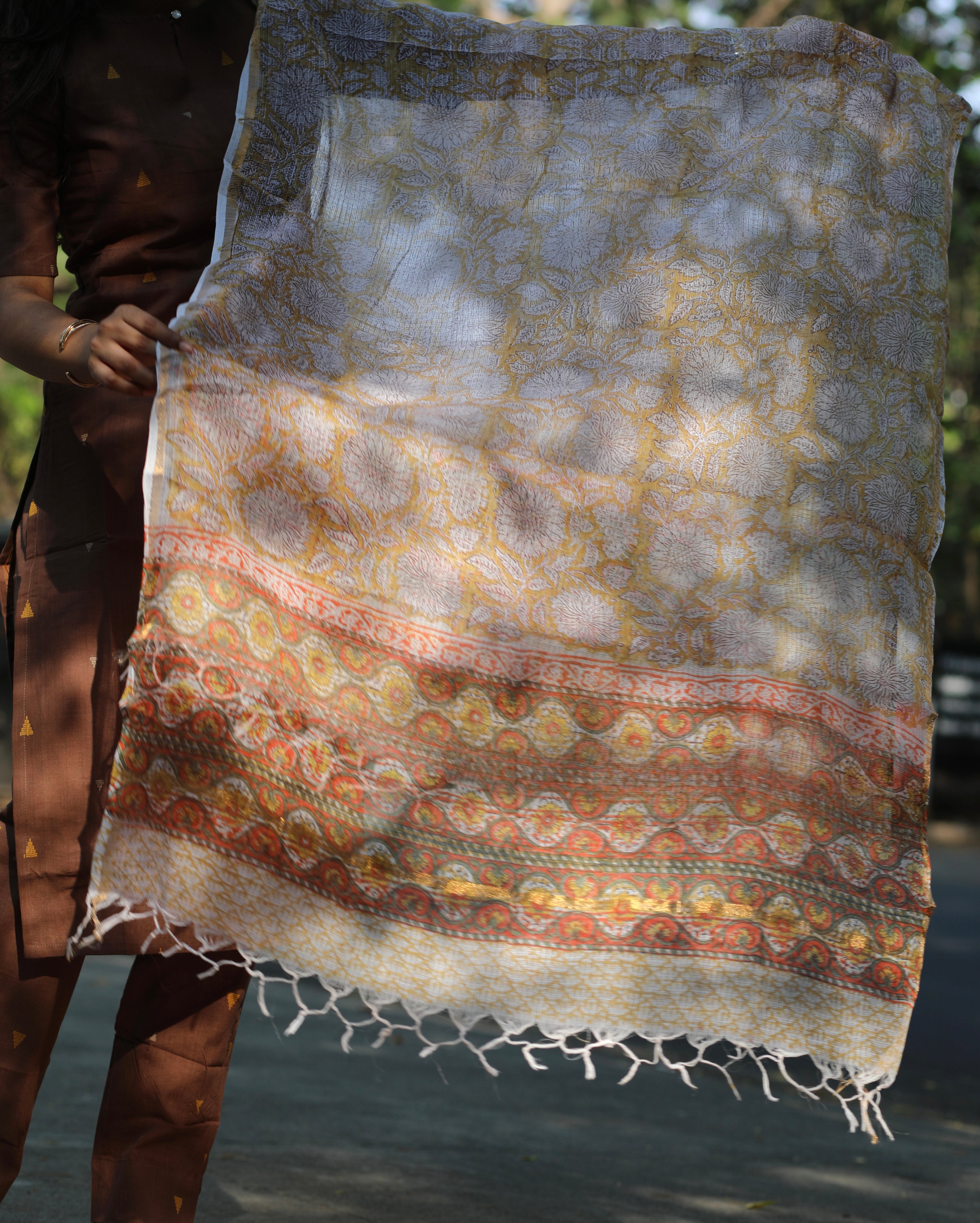 Mocha Muse Kurti Set