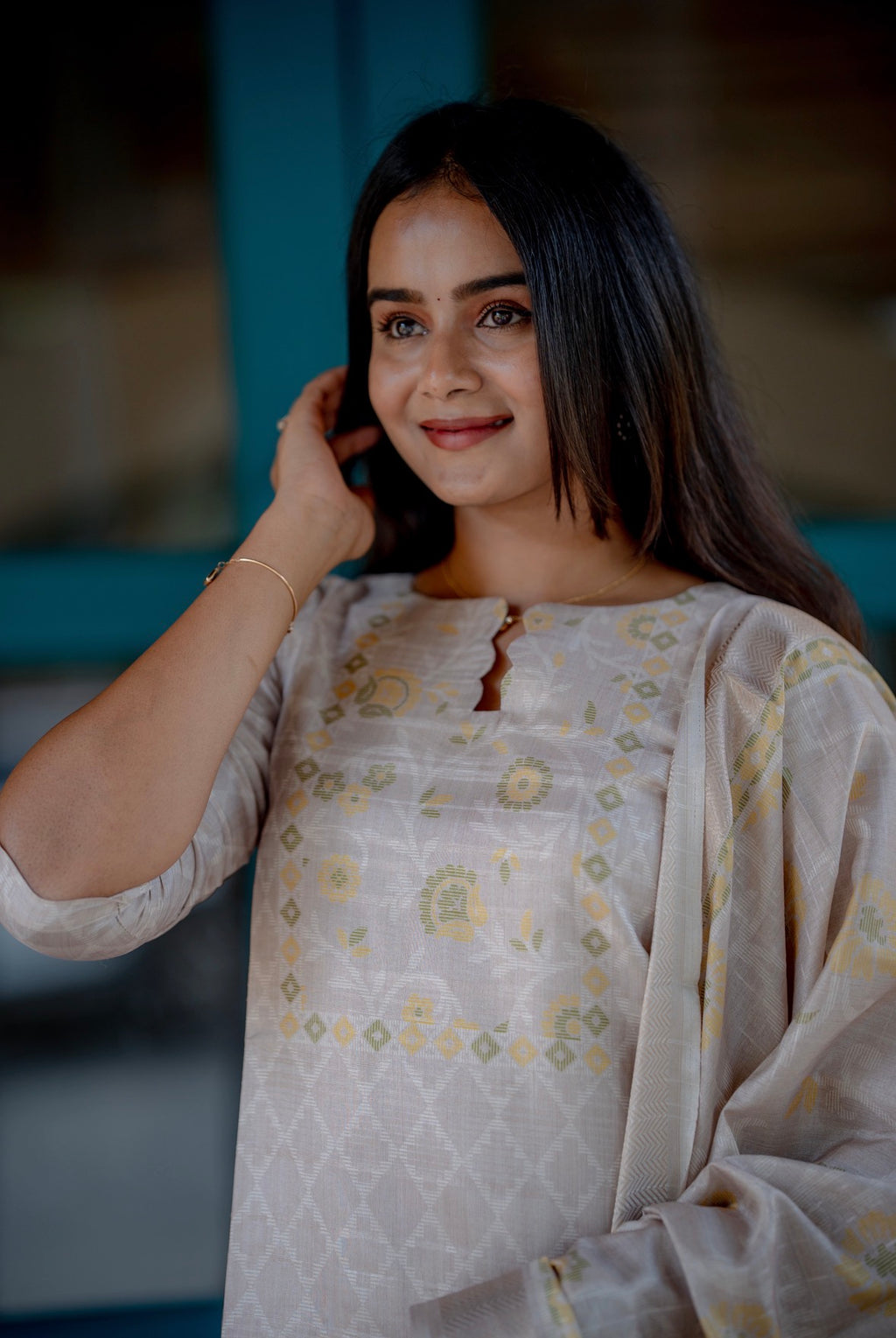 Ivory Petal 3-Piece Kurti Set