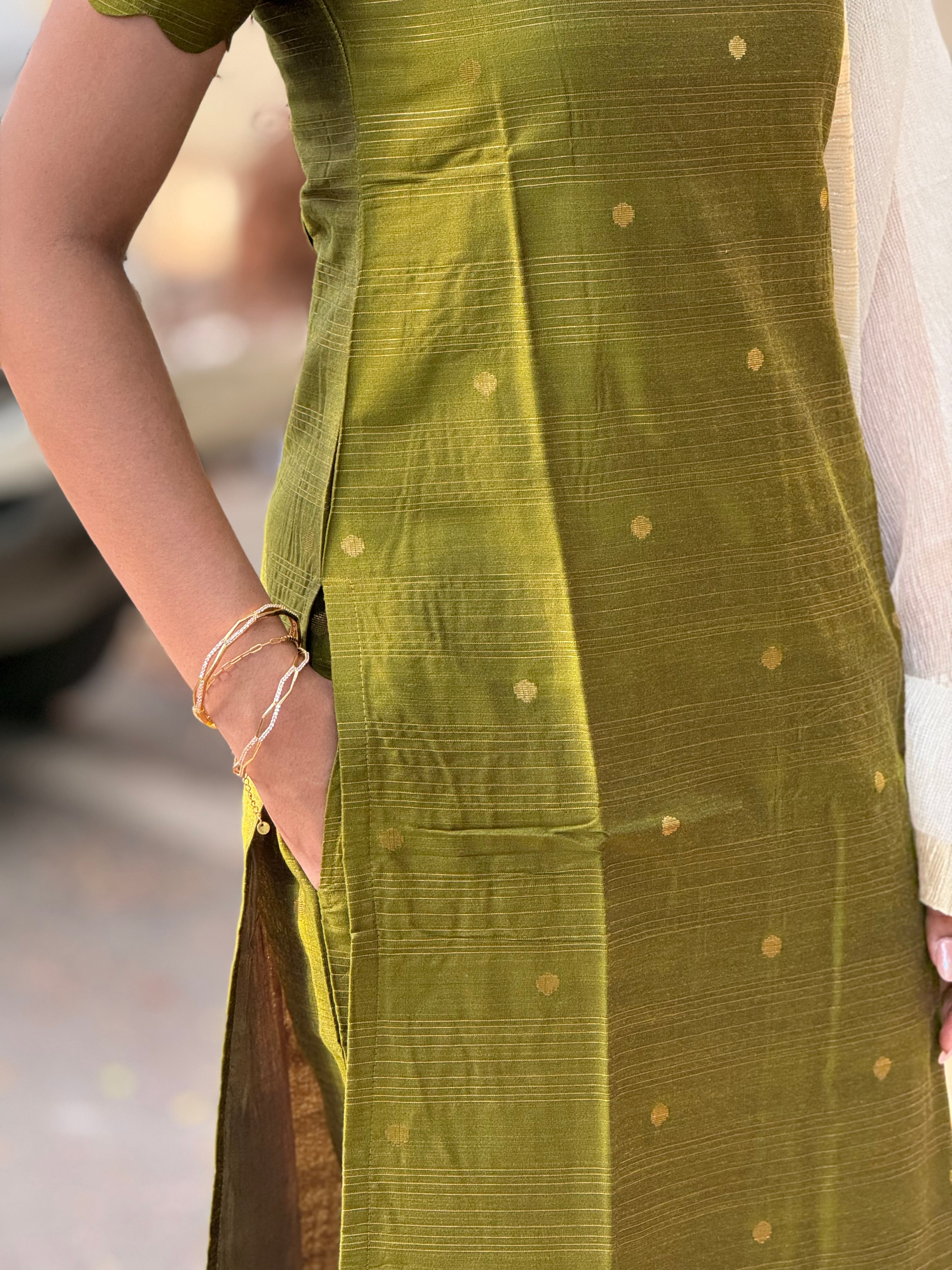 Olive Whisper Set