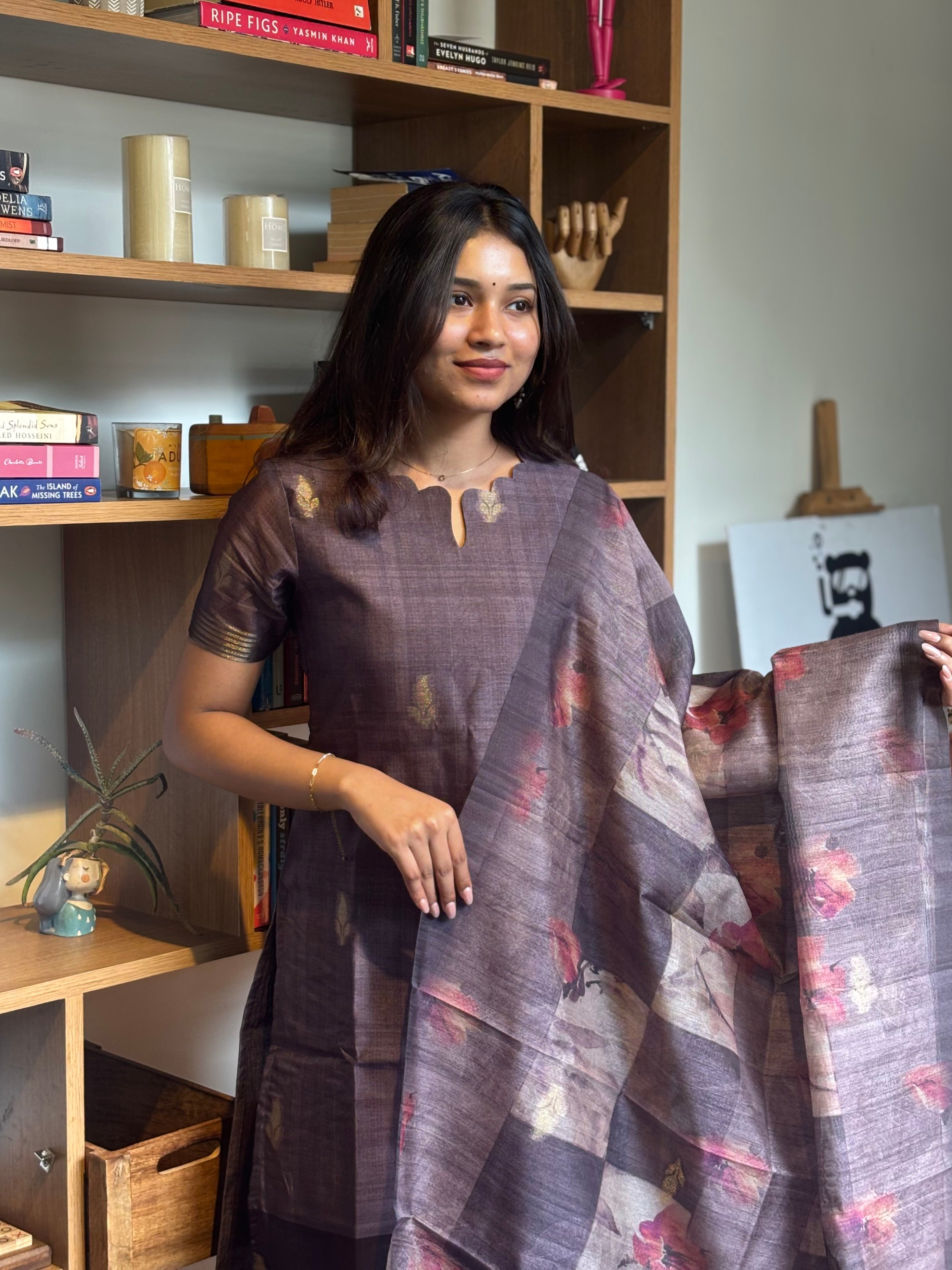 Mulberry Muse Kurti & Stole set