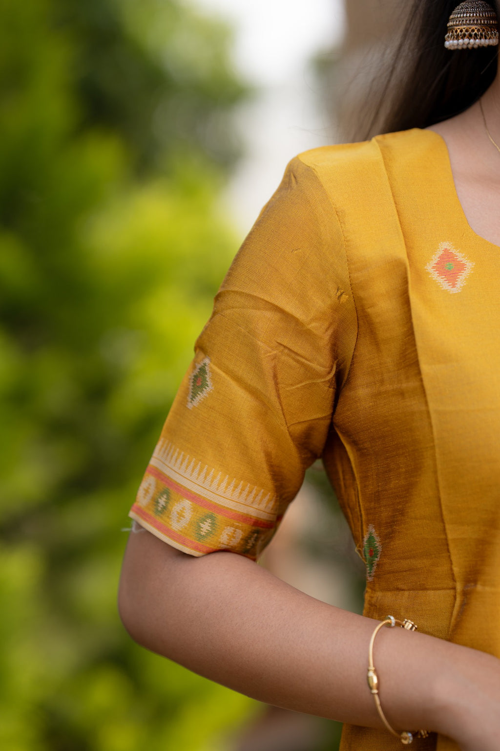 Gulabi Gold 3-piece Kurti set