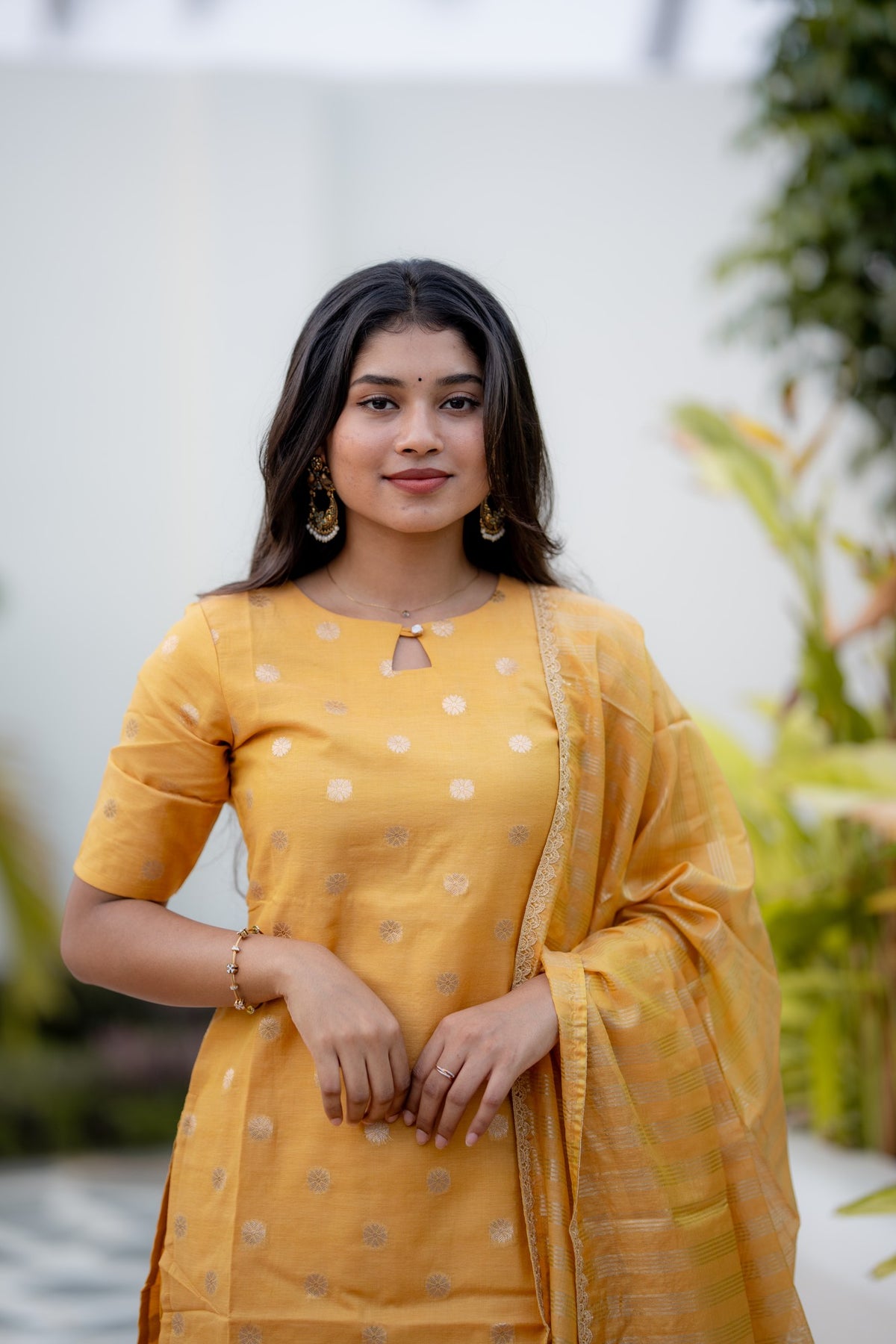 Golden Muse 3-Piece Kurti Set