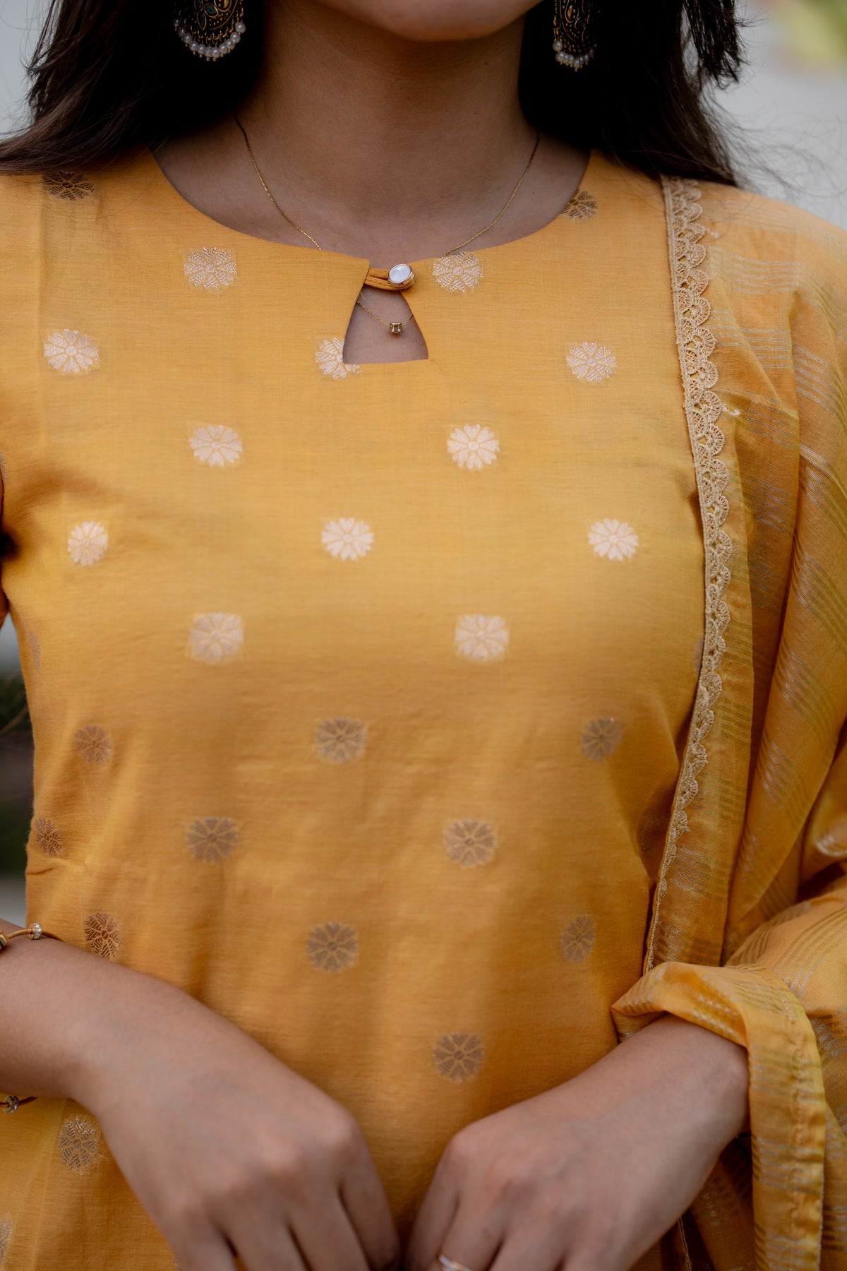 Golden Muse 3-Piece Kurti Set