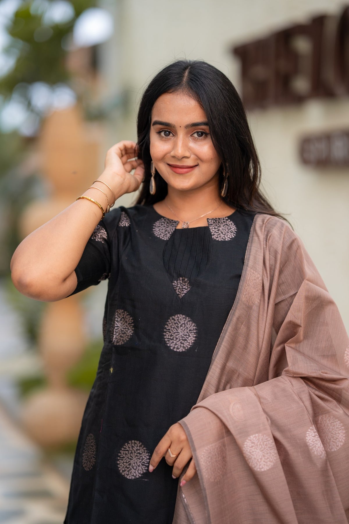 Noir Elegance 3-Piece Kurti Set