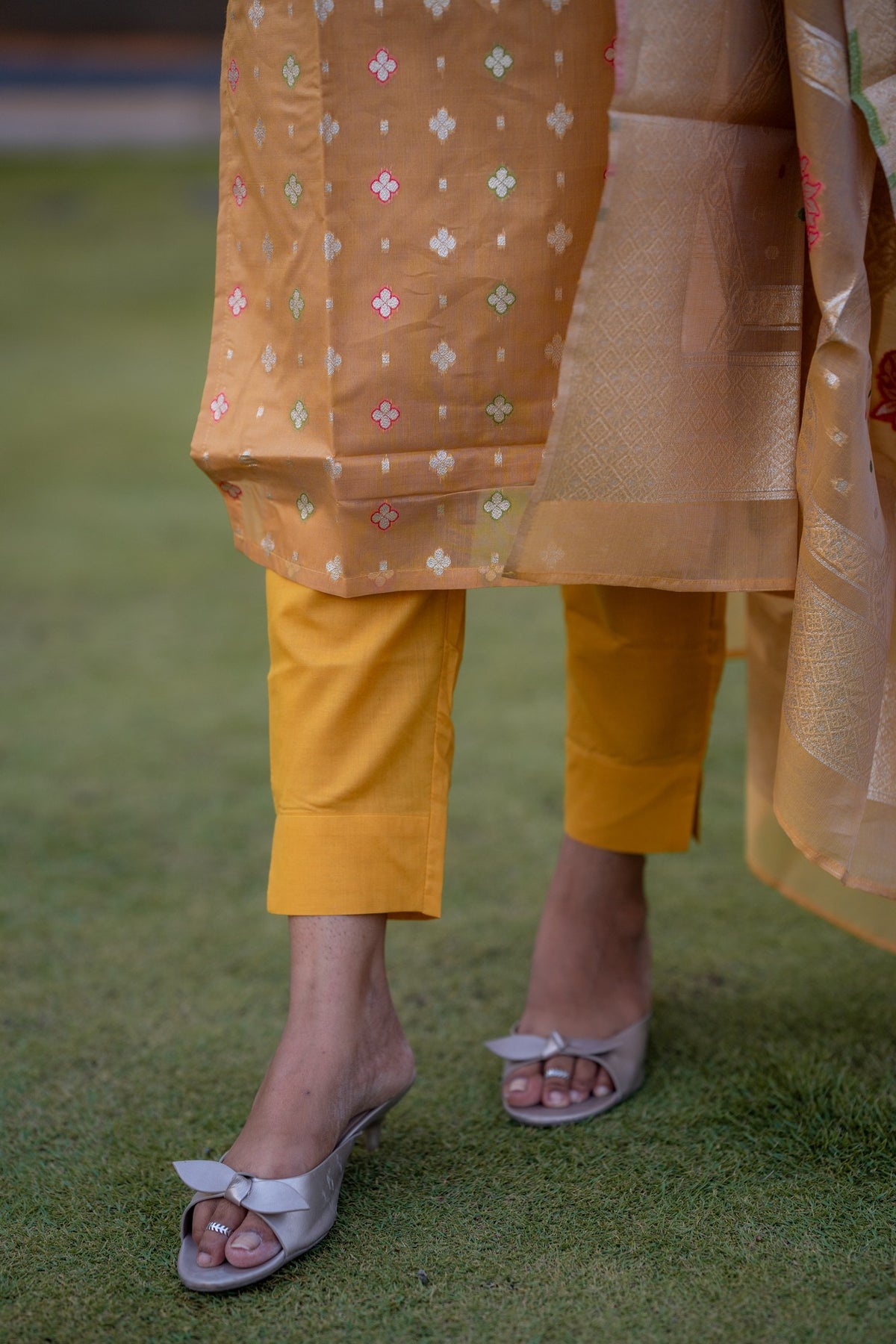 Honey Glow 3-Piece Kurti Set