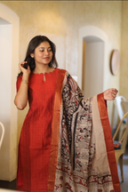 Zari tusser coord with nizam border silk dupatta