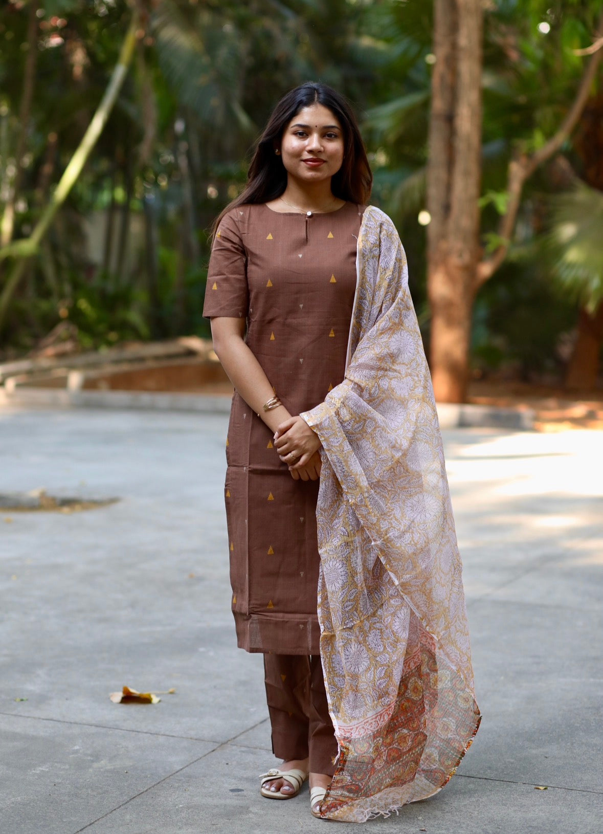 Mocha Muse Kurti Set
