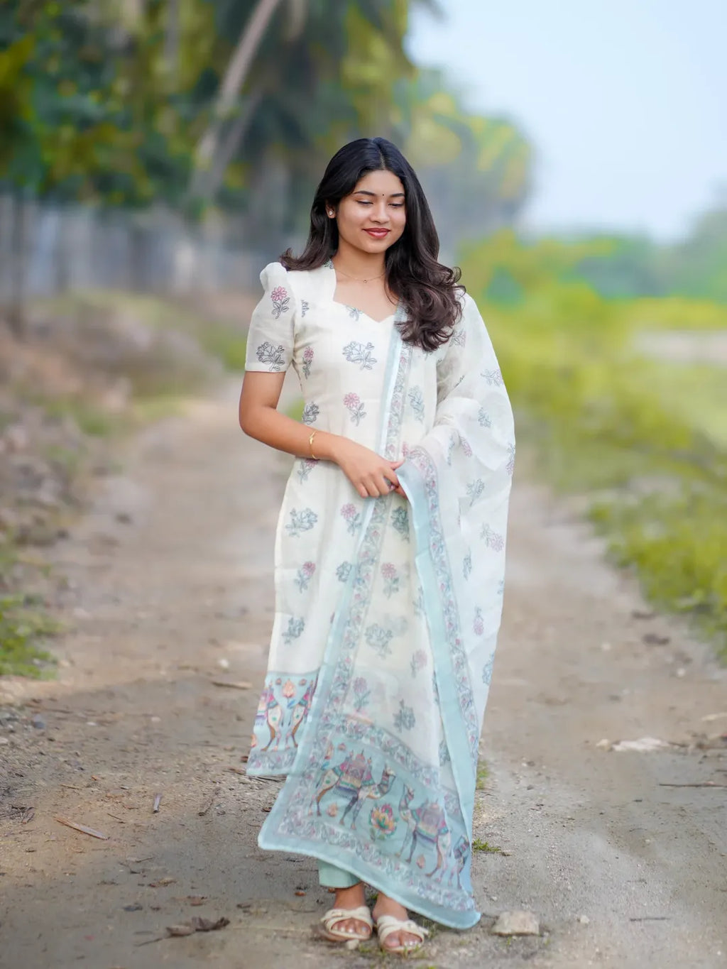 Pure linen set with beautiful dupatta